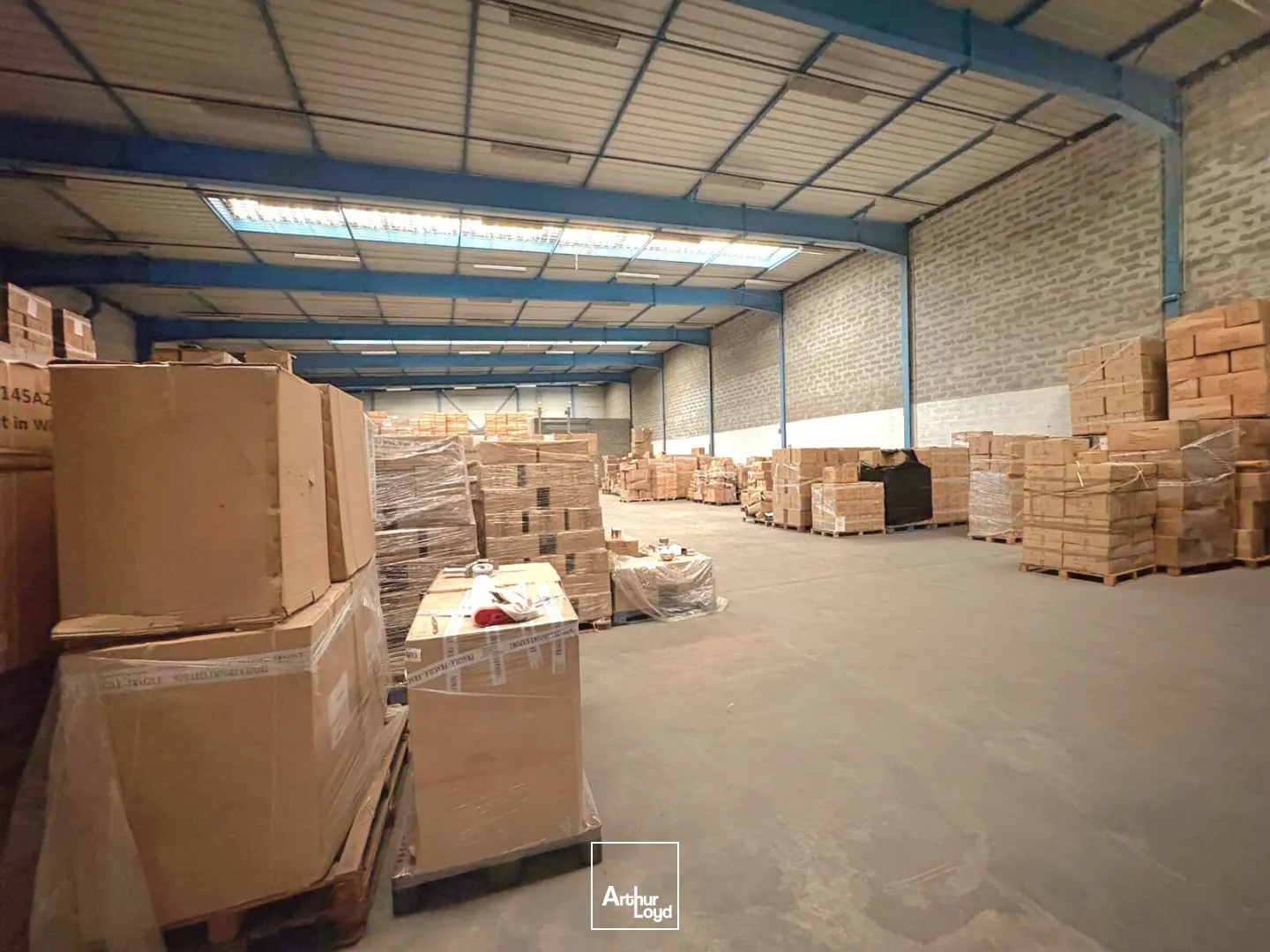 Locaux d'activité & Entrepôts - Location - MARSEILLE - 13014 - 1100-1100 - 7907406
