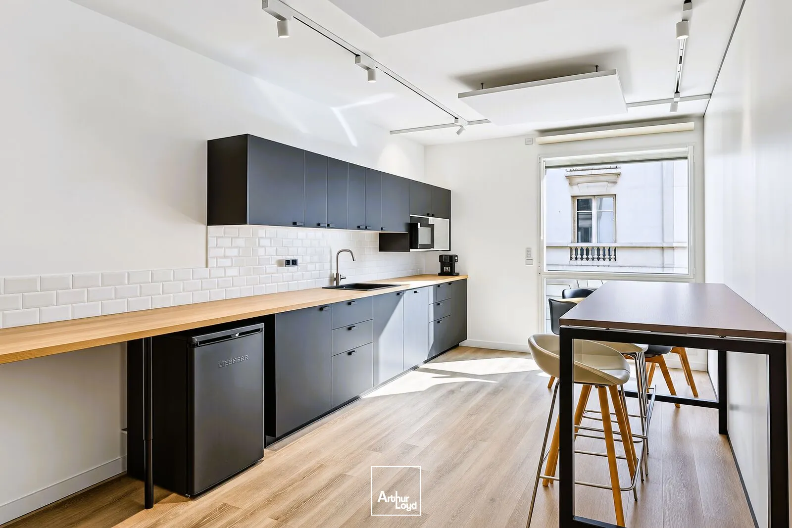 Bureaux - Location - PARIS - 75016 - 542-1129 - 7907481