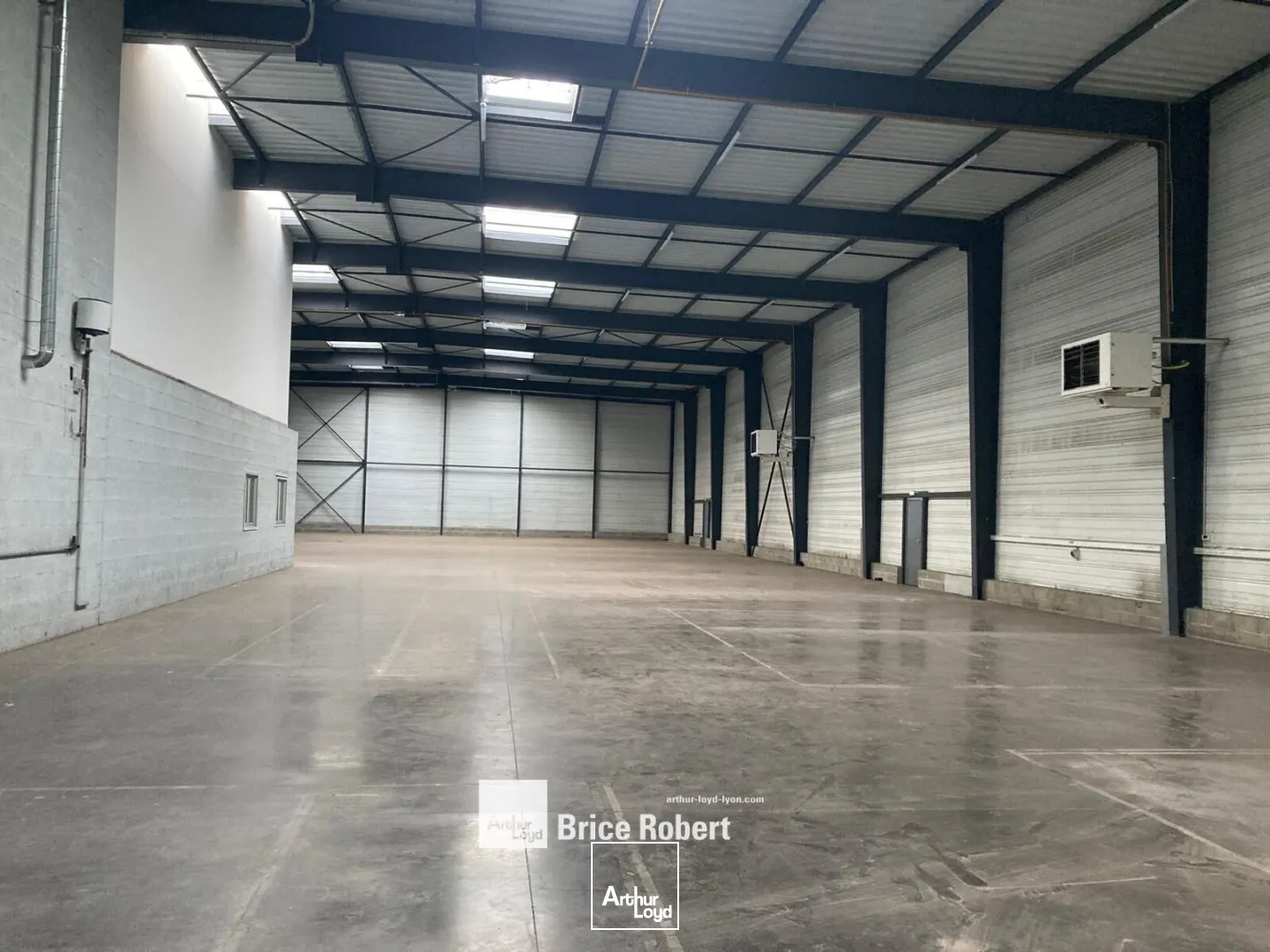 Locaux d'activité & Entrepôts - Location - DECINES CHARPIEU - 69150 - 488.7-2729 - 7907657