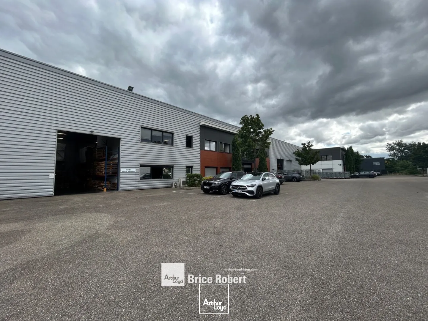 Locaux d'activité & Entrepôts - Location - DECINES CHARPIEU - 69150 - 488.7-2729 - 7907652
