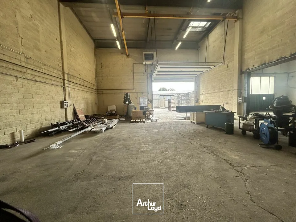 Locaux d'activité & Entrepôts - Location - CHALON SUR SAONE - 71100 - 300-900 - 7908928