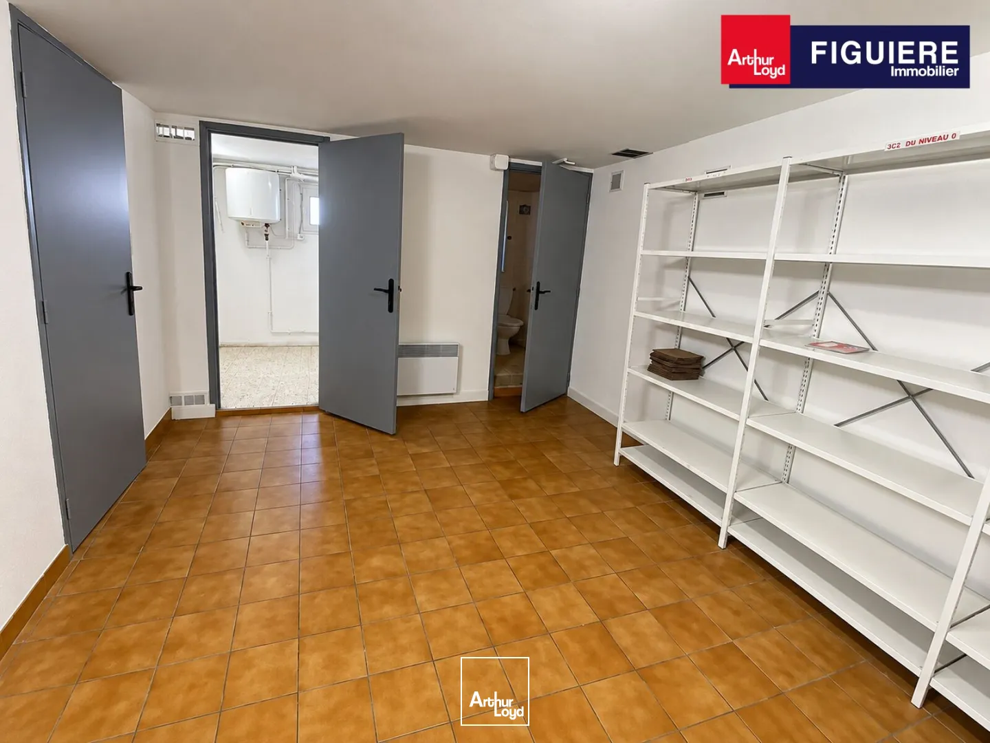 Bureaux - Location - LA FARE LES OLIVIERS - 13580 - 100-100 - 7909033