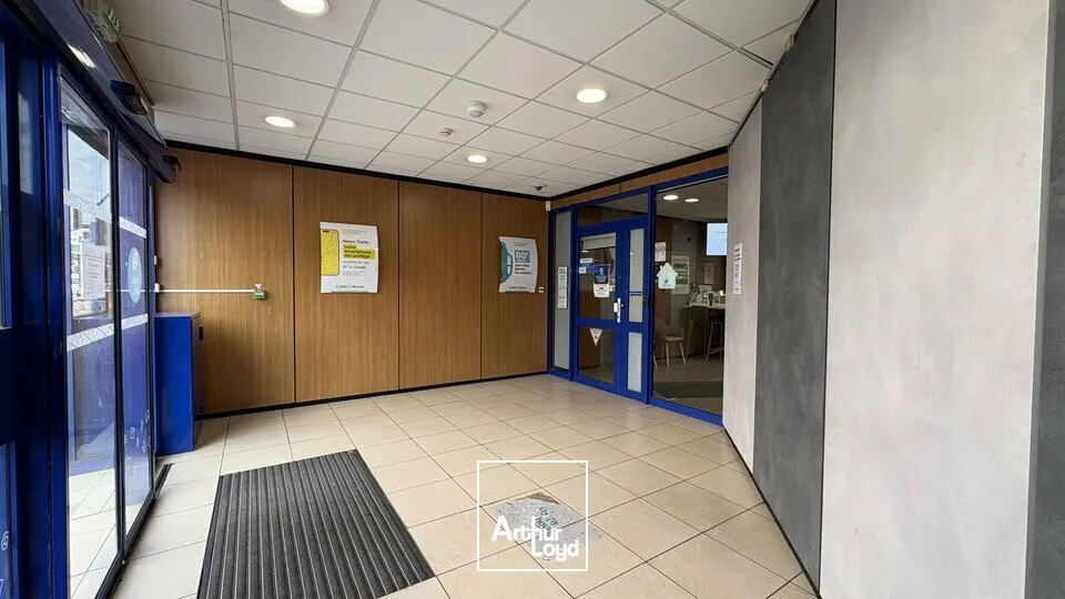 Locaux commerciaux - Location - LE HAVRE - 76600 - 358-358 - 7909045