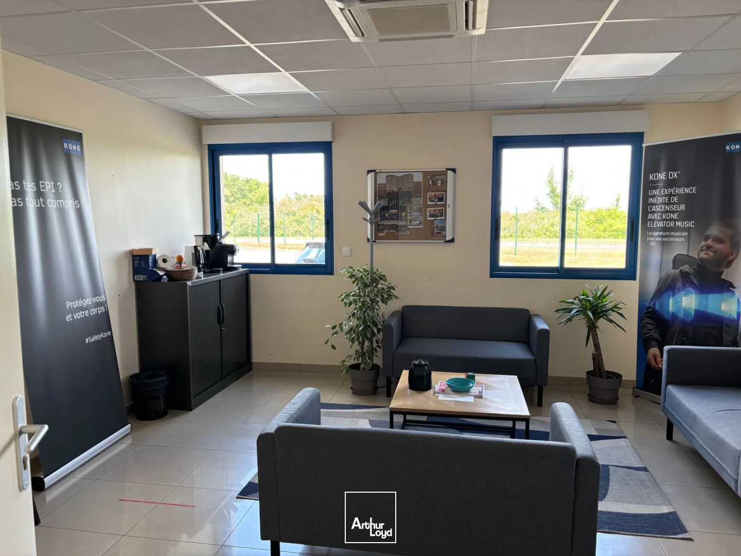 Locaux d'activité & Entrepôts - Location - VERNEUIL EN HALATTE - 60550 - 220-812 - 7909319