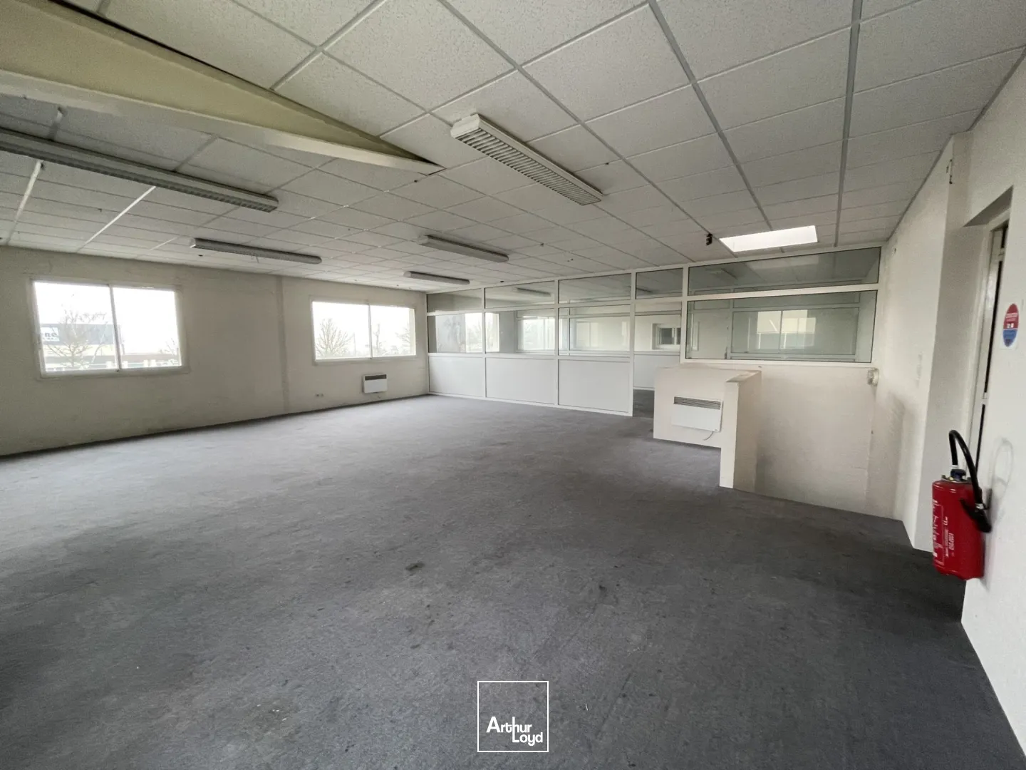 Locaux d'activité & Entrepôts - Location - EVREUX - 27000 - 1500-1500 - 7909410