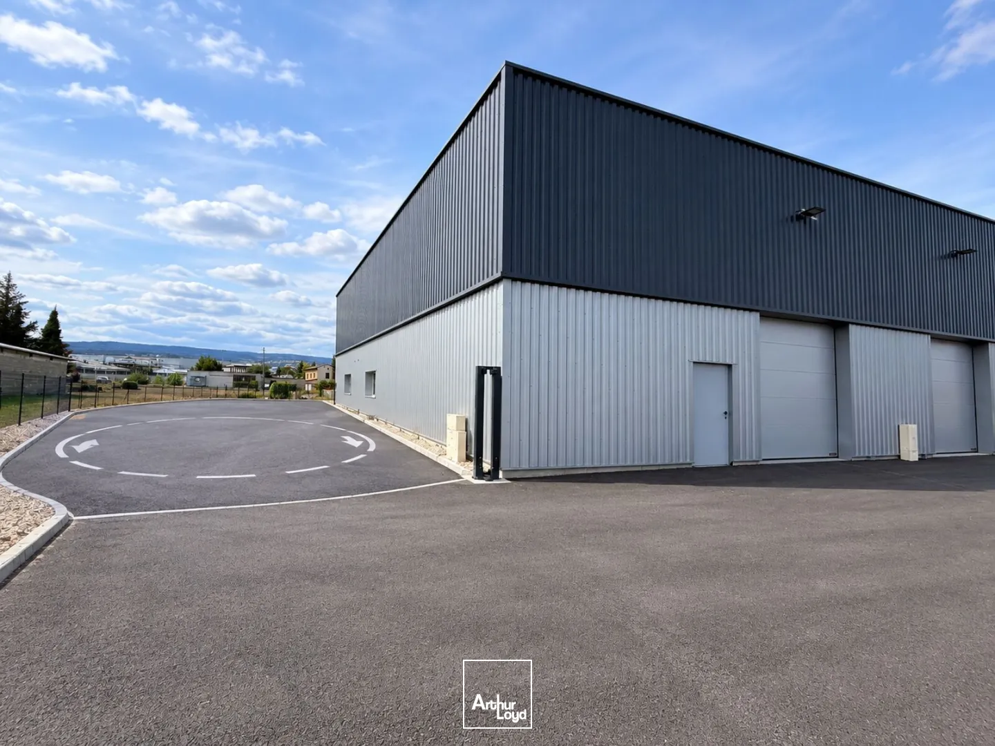 Locaux d'activité & Entrepôts - Location - SAVIGNEUX - 42600 - 186-186 - 7909680