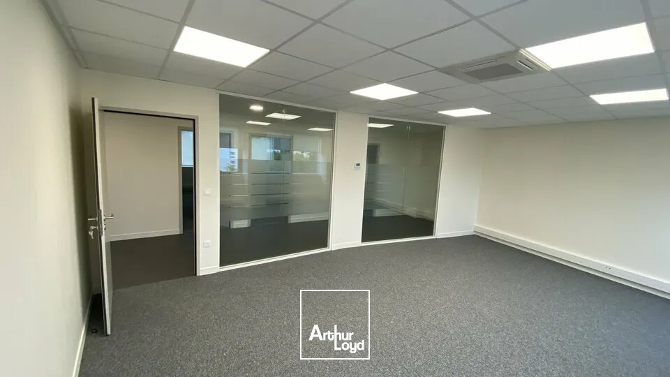 Bureaux - Vente - SAINT BENOIT - 86280 - 152.65-152.65 - 7909974
