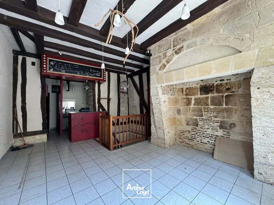 Locaux commerciaux - Location - TOURS - 37000 - 28-28 - 7910001