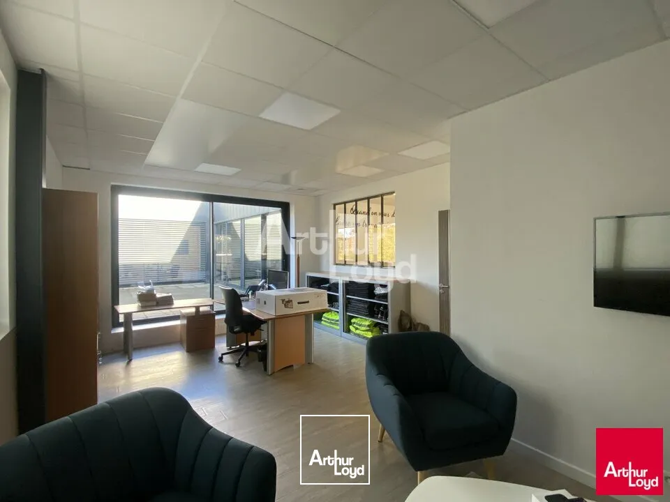 Locaux d'activité & Entrepôts - Location - CORPS NUDS - 35150 - 985-985 - 7910828