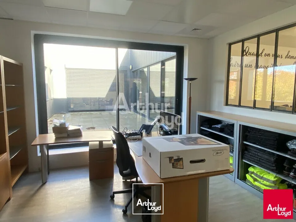 Locaux d'activité & Entrepôts - Location - CORPS NUDS - 35150 - 985-985 - 7910829