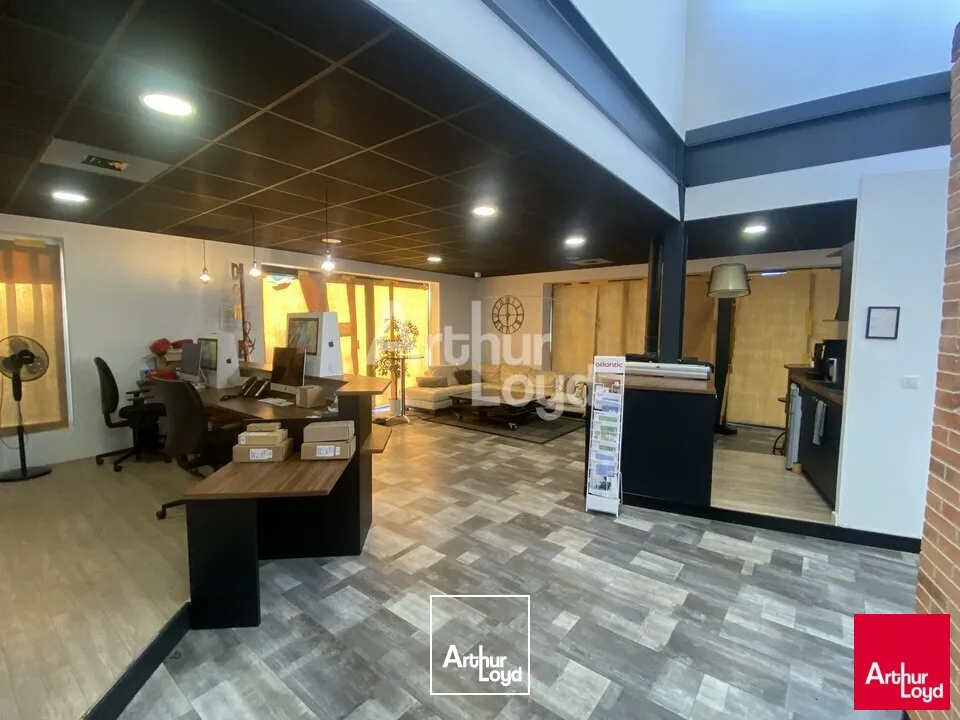 Locaux d'activité & Entrepôts - Location - CORPS NUDS - 35150 - 985-985 - 7910832
