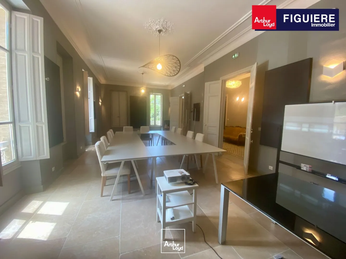 Bureaux - Vente - SALON DE PROVENCE - 13300 - 561.78-561.78 - 7910927