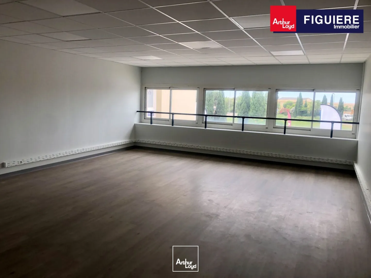 Bureaux - Location - ISTRES - 13800 - 39-134 - 7910941