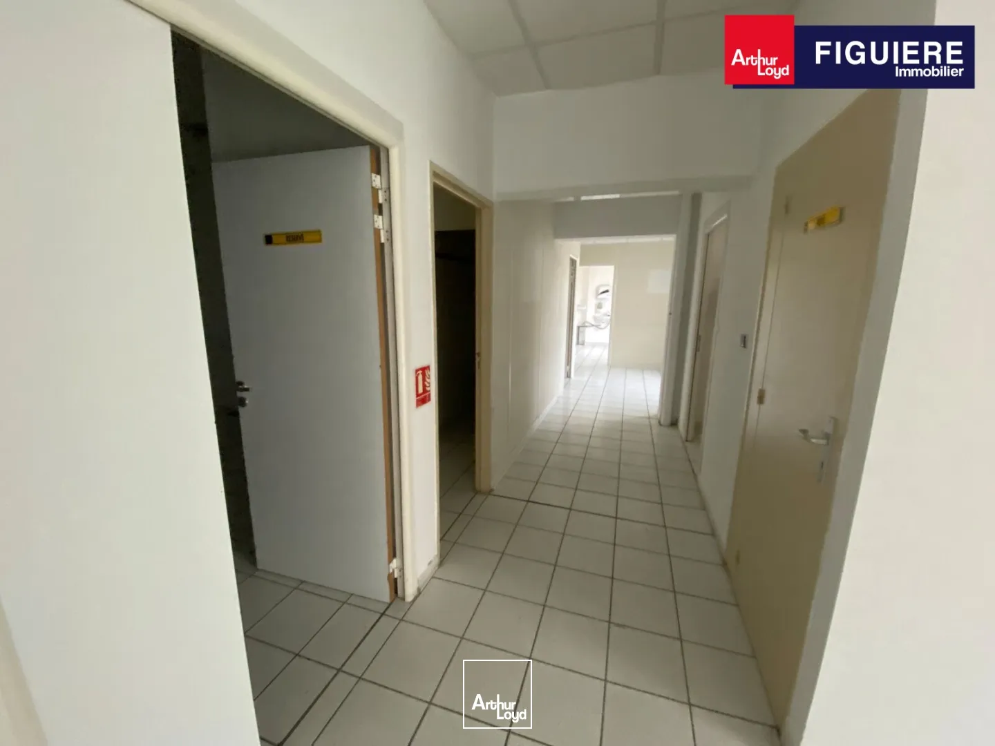 Bureaux - Location - SALON DE PROVENCE - 13300 - 200-200 - 7910963