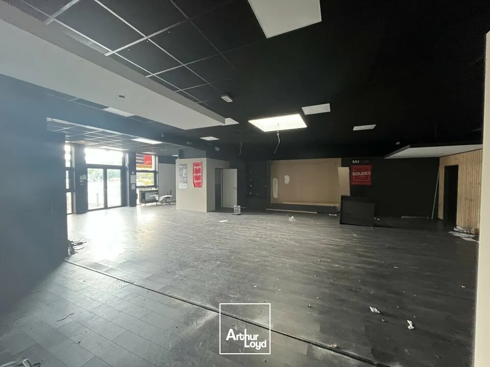 Locaux commerciaux - Location - GONFREVILLE L'ORCHER - 76700 - 523-523 - 7910969