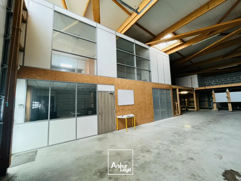 Locaux d'activité & Entrepôts - Vente - LE HAVRE - 76620 - 233-233 - 7910993