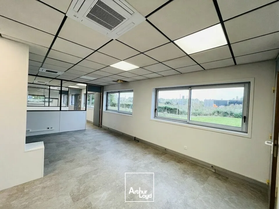 Locaux d'activité & Entrepôts - Location - GONFREVILLE-L'ORCHER - 76700 - 920-920 - 7910989