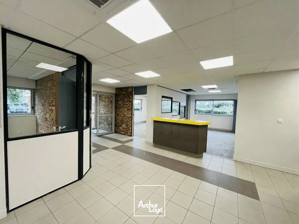 Locaux d'activité & Entrepôts - Location - GONFREVILLE-L'ORCHER - 76700 - 920-920 - 7910987