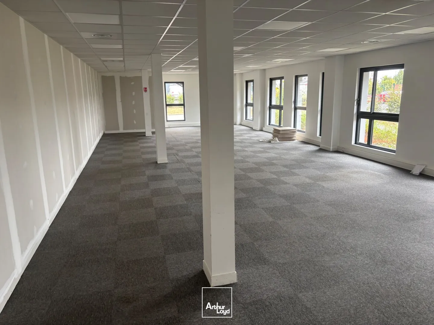 Bureaux - Location - BEAUVAIS - 60000 - 121.71-121.71 - 7911115