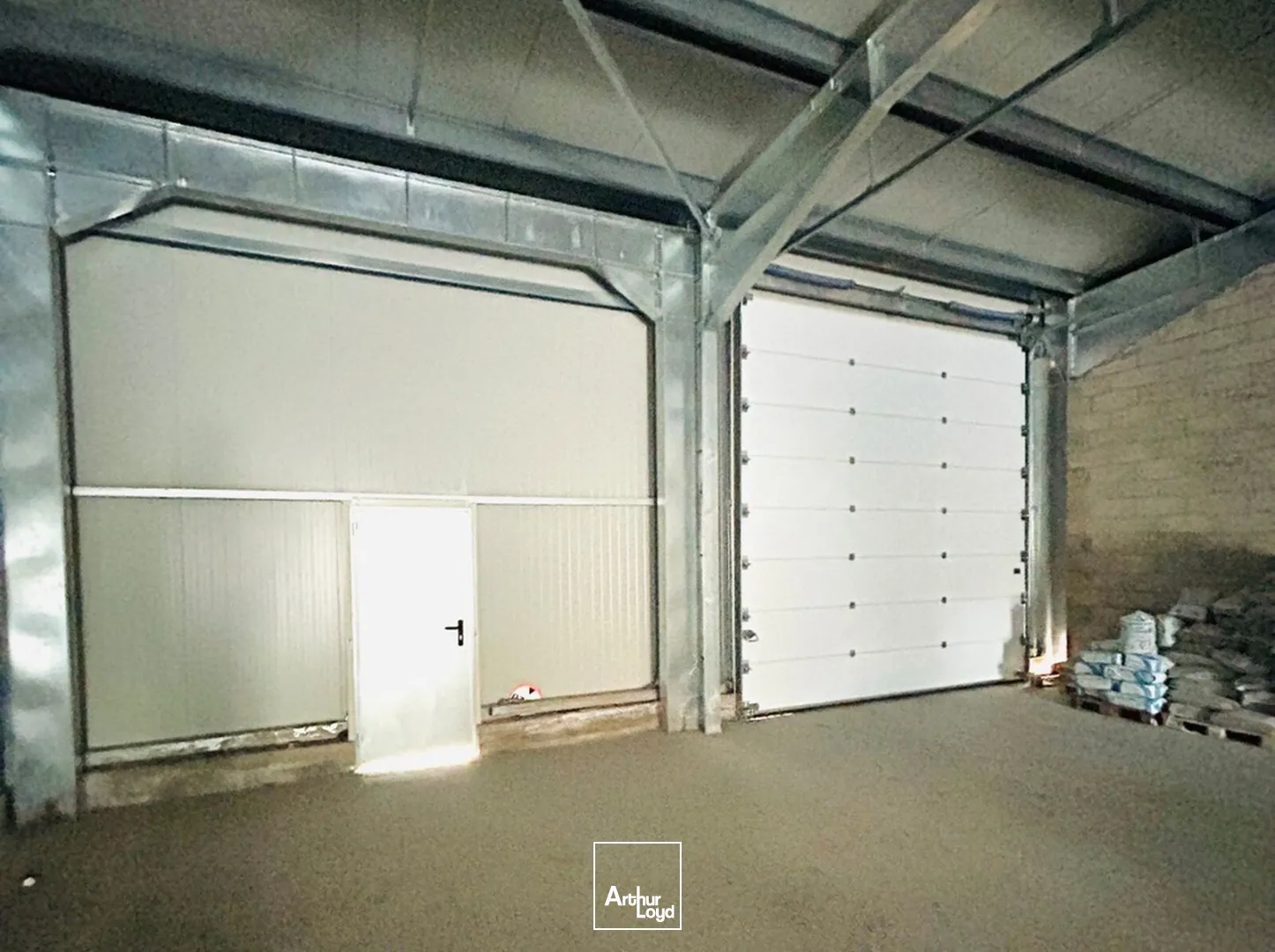 Locaux d'activité & Entrepôts - Location - PERPIGNAN - 66000 - 200-600 - 7911254