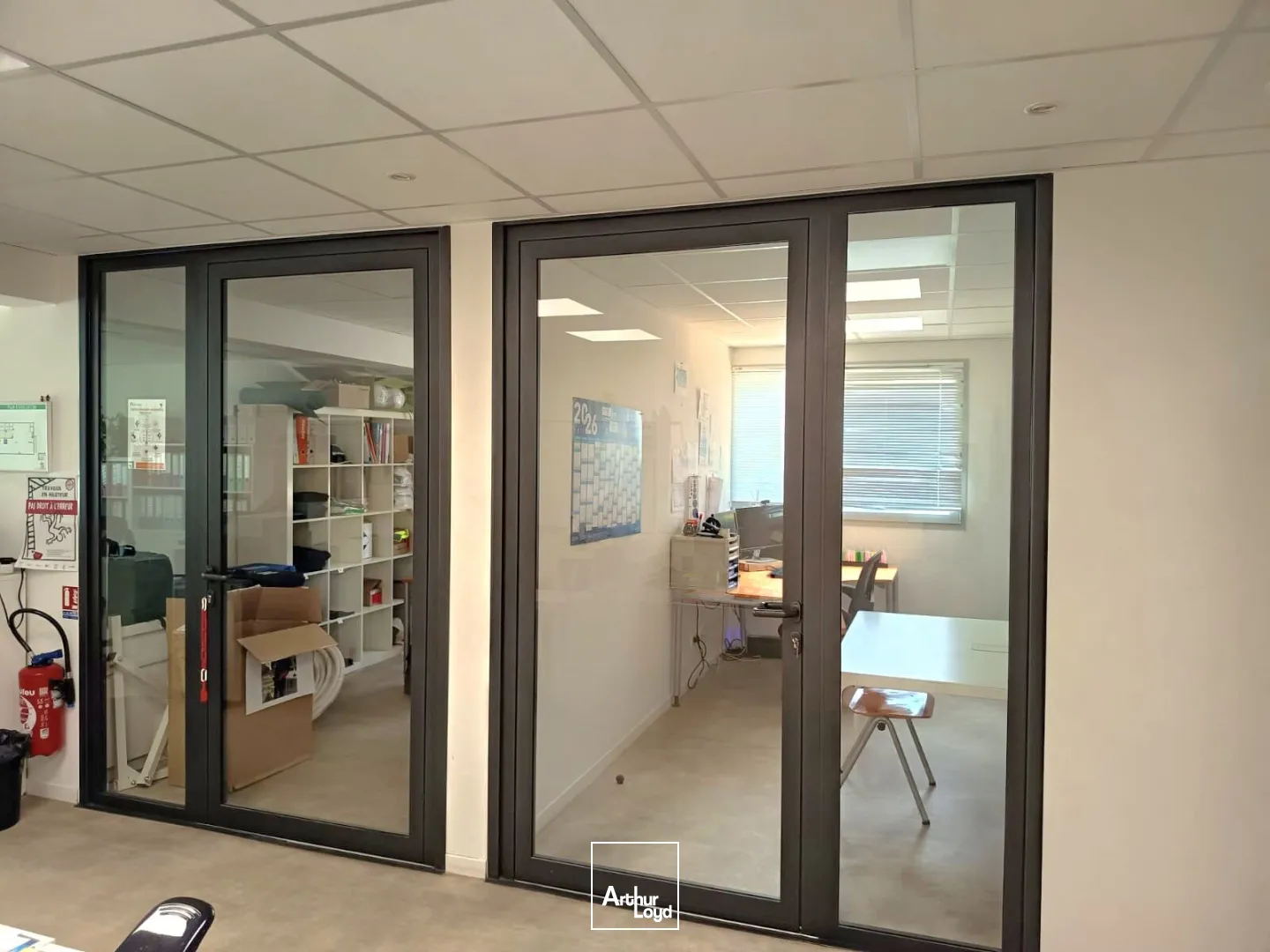 Locaux commerciaux - Location - LE BEAUSSET - 83330 - 471.8-471.8 - 7911317
