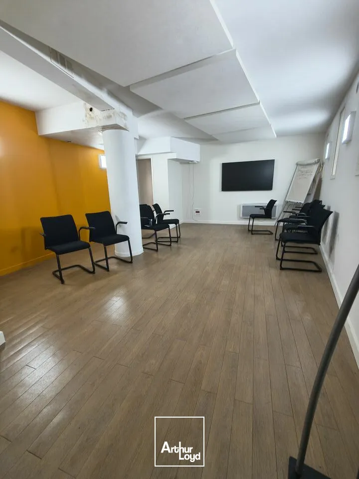 Locaux commerciaux - Location - CHAMBÉRY - 73000 - 159.8-159.8 - 7911327