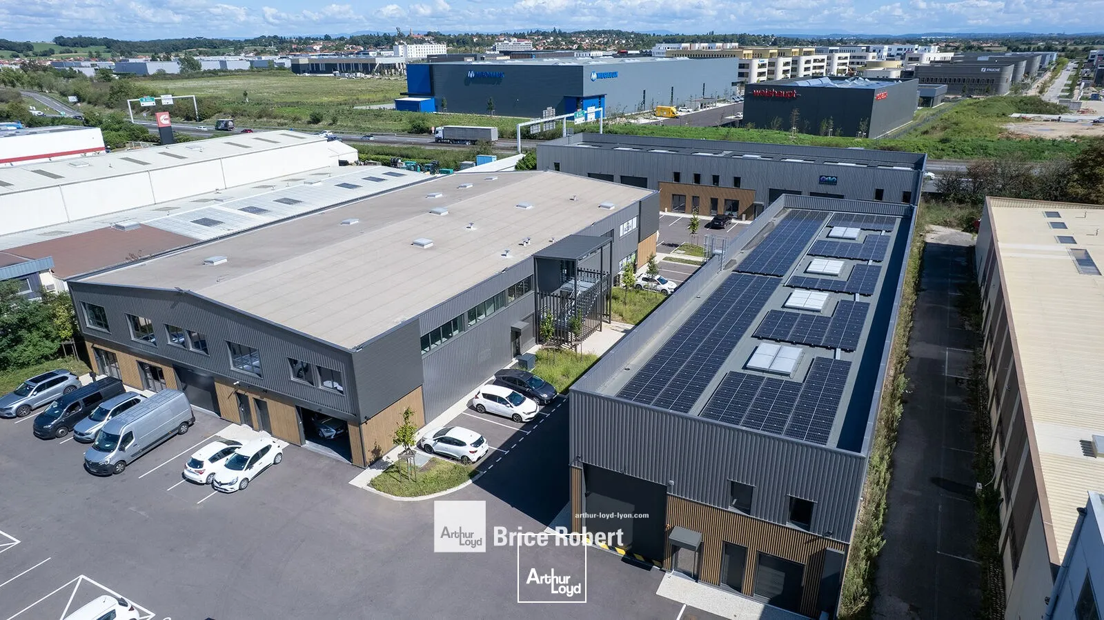 Locaux d'activité & Entrepôts - Location - CHASSIEU - 69680 - 229-229 - 7911550