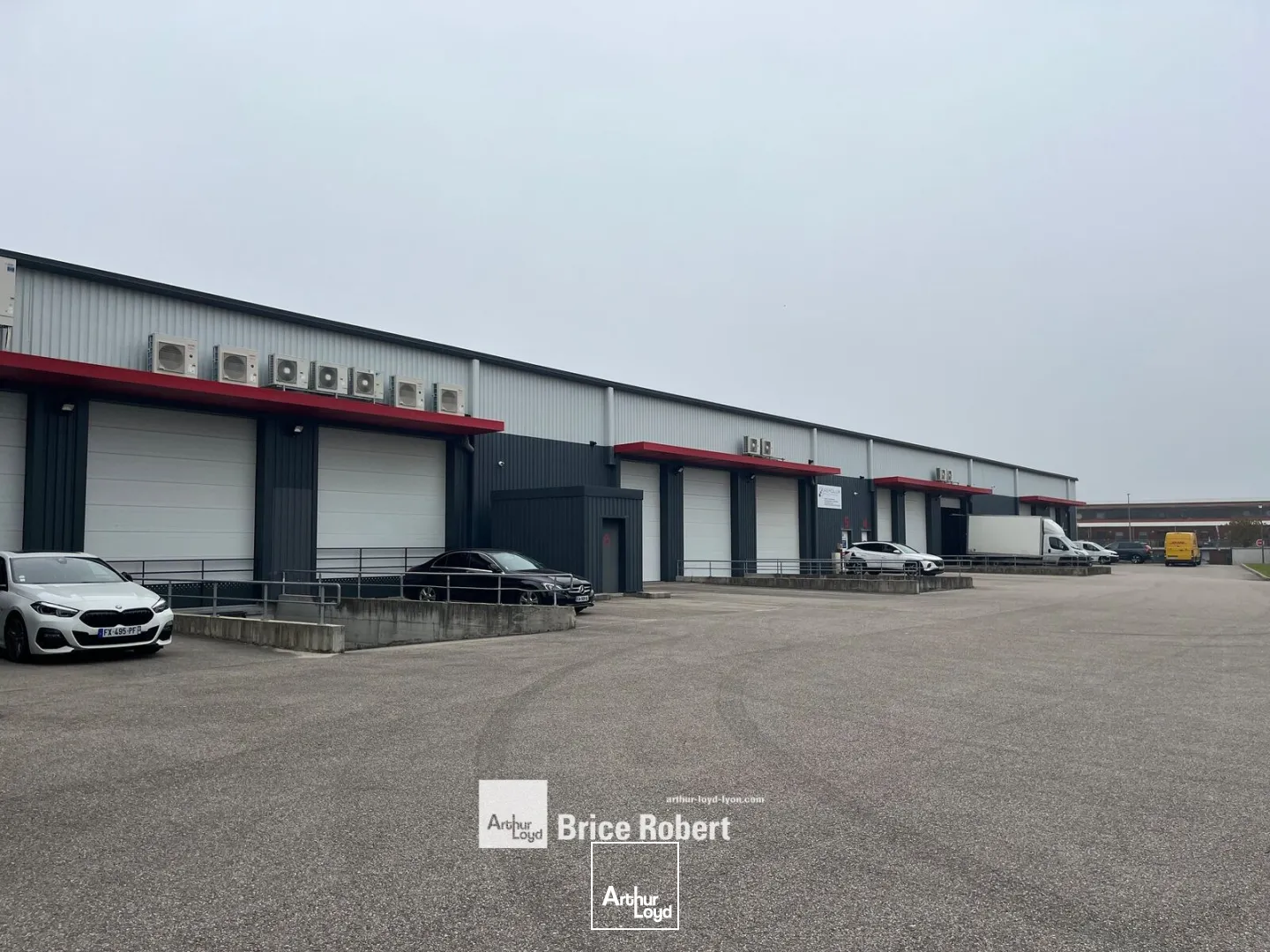 Locaux d'activité & Entrepôts - Location - SAINT QUENTIN FALLAVIER - 38070 - 341-341 - 7911556