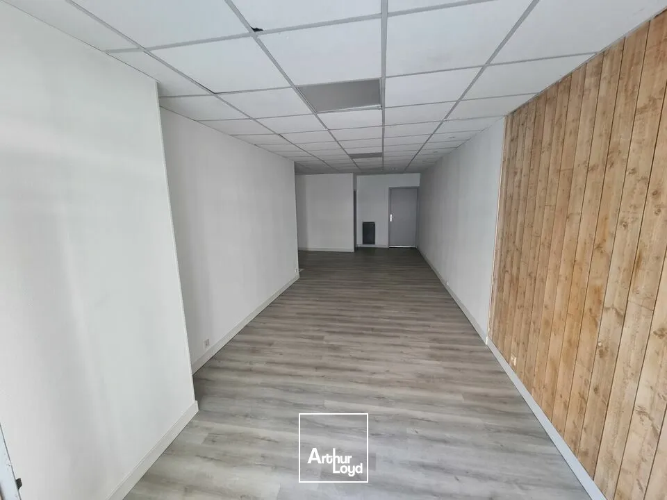 Locaux commerciaux - Location - NIORT - 79000 - 50-50 - 7911760