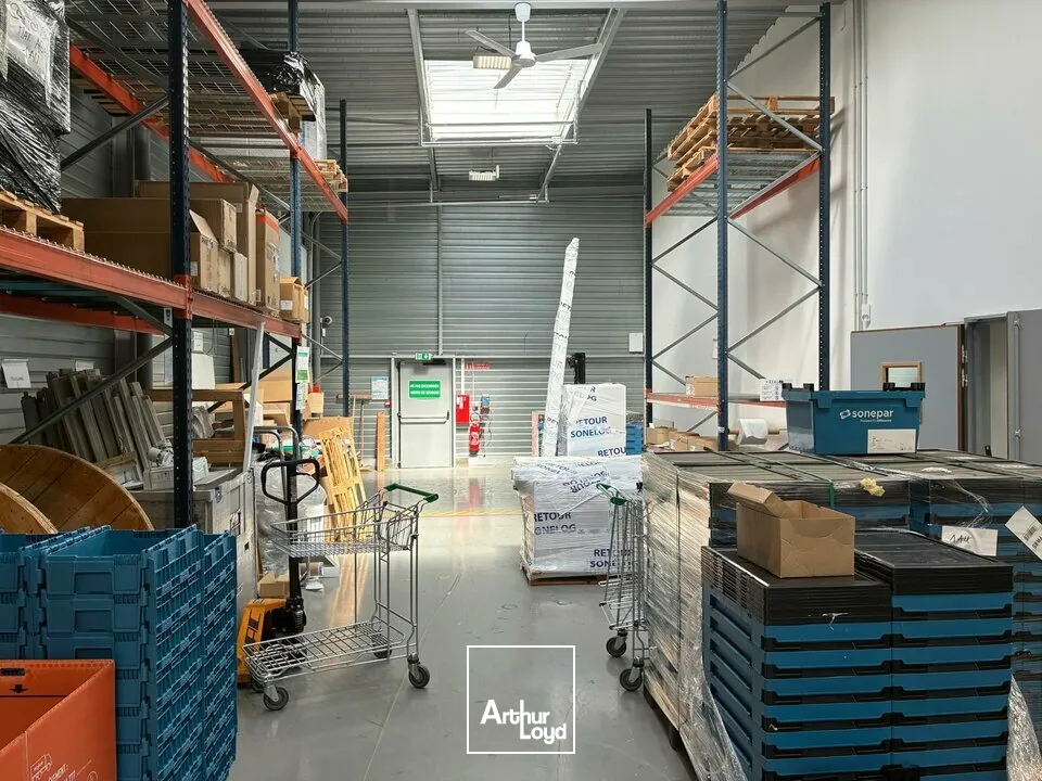 Locaux commerciaux - Location - LES HERBIERS - 85500 - 705-705 - 7911771