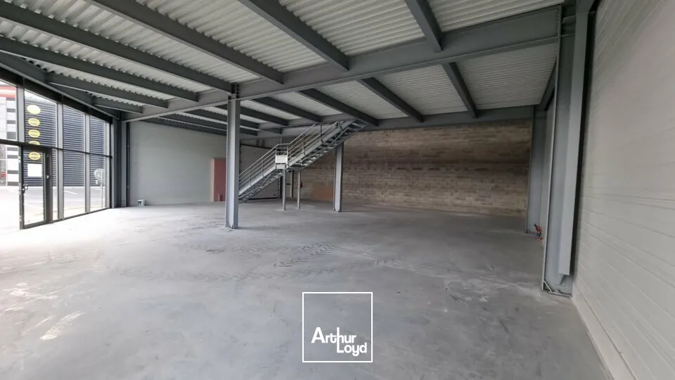 Locaux d'activité & Entrepôts - Location - POITIERS - 86000 - 1464-1464 - 7911791