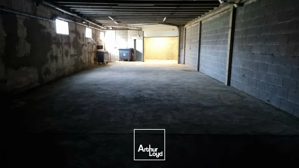Locaux d'activité & Entrepôts - Location - SAINT BENOIT - 86280 - 170-170 - 7911809