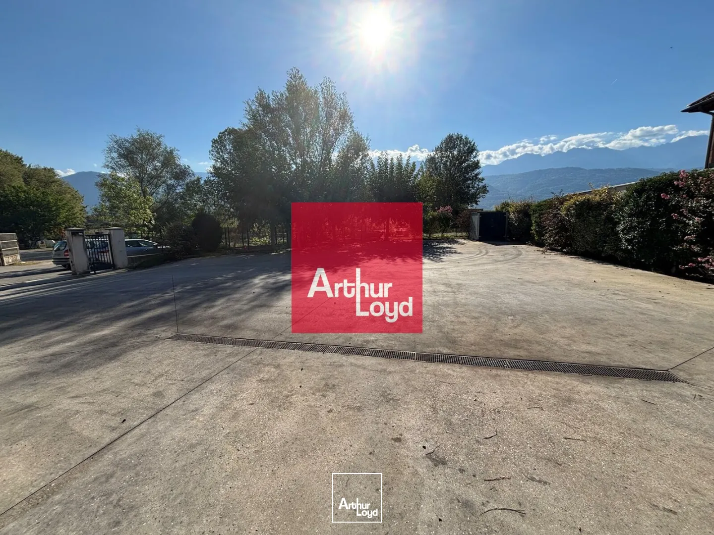 Locaux d'activité & Entrepôts - Location - LUMBIN - 38660 - 400-400 - 7911968