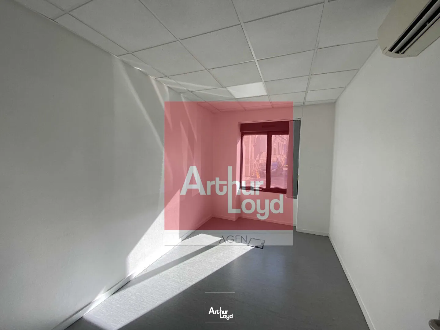 Bureaux - Location - SAINTE LIVRADE SUR LOT - 47110 - 330-330 - 7912269