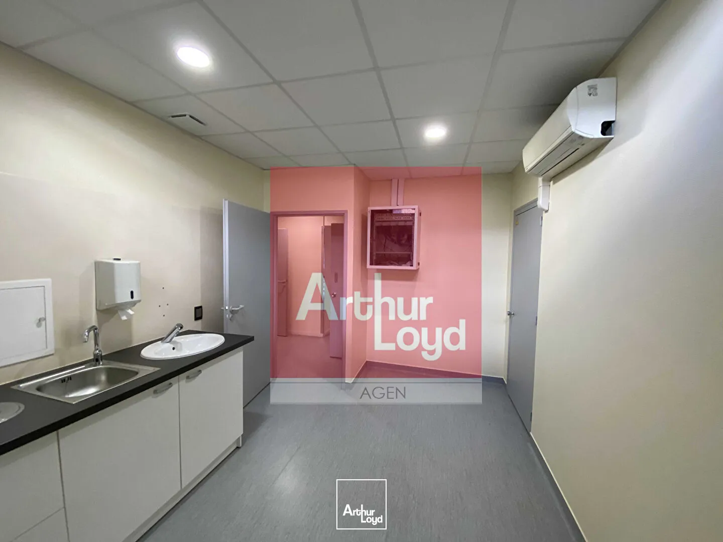 Bureaux - Location - SAINTE LIVRADE SUR LOT - 47110 - 330-330 - 7912270