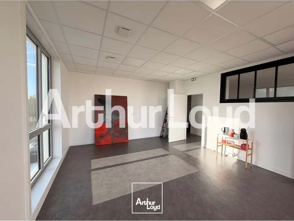 Bureaux - Location - FLEURY SUR ORNE - 14123 - 53-53 - 7912529