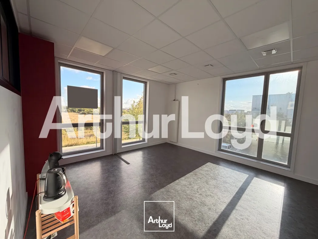 Bureaux - Location - FLEURY SUR ORNE - 14123 - 53-53 - 7912530