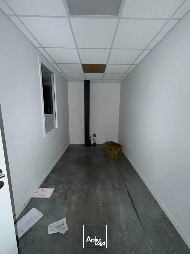 Locaux commerciaux - Location - ISSOIRE - 63500 - 750-750 - 7912593