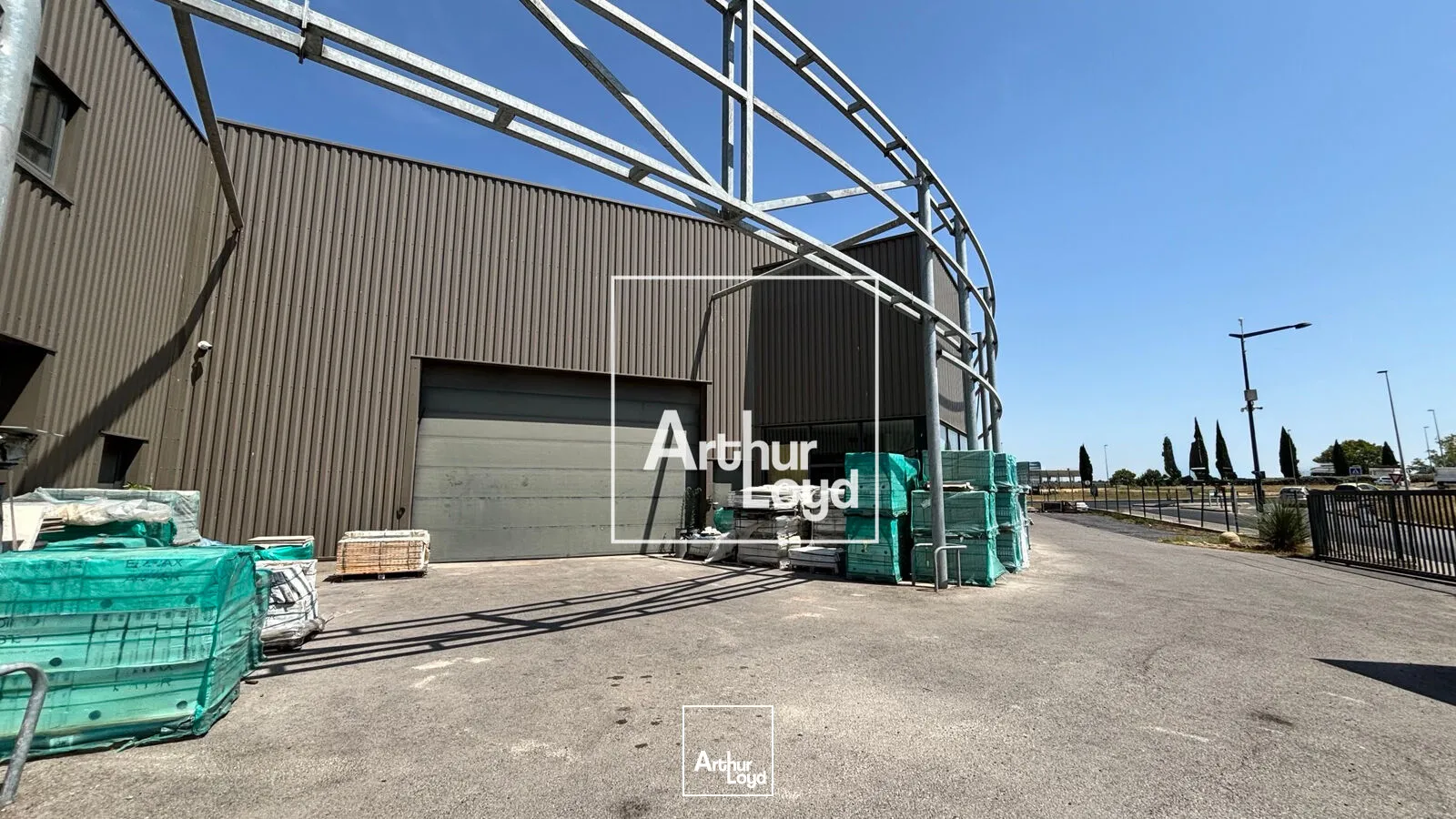 Locaux d'activité & Entrepôts - Location - FABREGUES - 34690 - 160-773 - 7912727