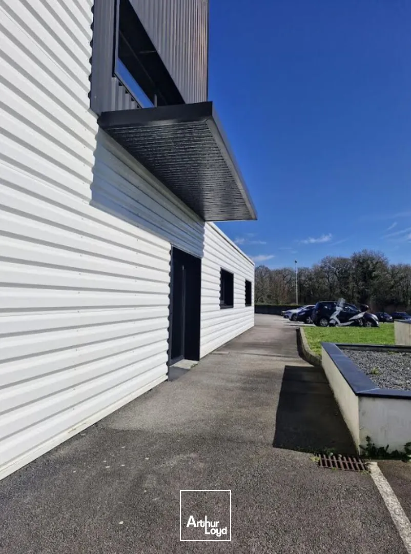 Locaux d'activité & Entrepôts - Location - VANNES - 56000 - 820-820 - 7912812