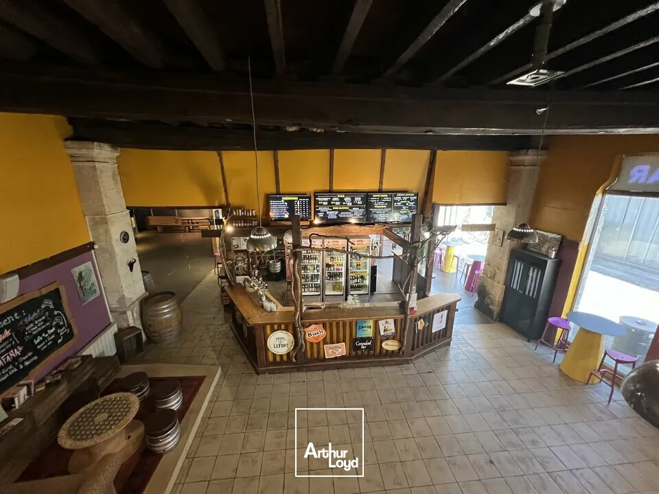 Locaux commerciaux - Location - ANGOULEME - 16000 - 567-567 - 7912930