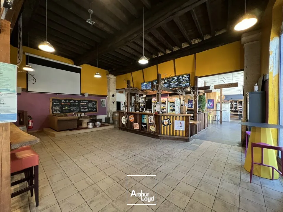 Locaux commerciaux - Location - ANGOULEME - 16000 - 567-567 - 7912931