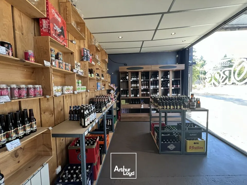 Locaux commerciaux - Location - ANGOULEME - 16000 - 567-567 - 7912933