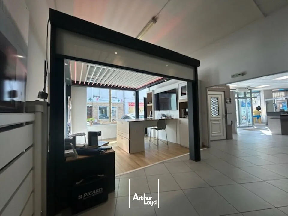 Locaux commerciaux - Location - VICHY - 03200 - 160-160 - 7912973