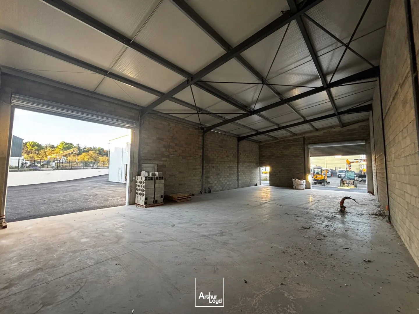 Locaux d'activité & Entrepôts - Location - PORTIRAGNES - 34420 - 77-1082.66 - 7913044