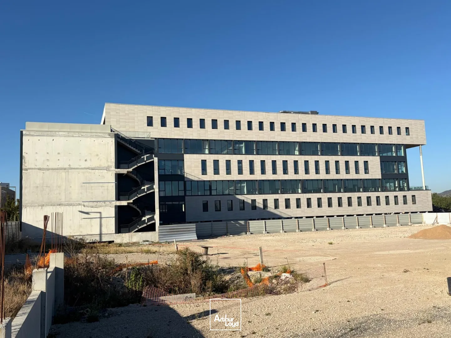 Locaux d'activité & Entrepôts - Location - ACHERES - 78260 - 292-5871 - 7913102