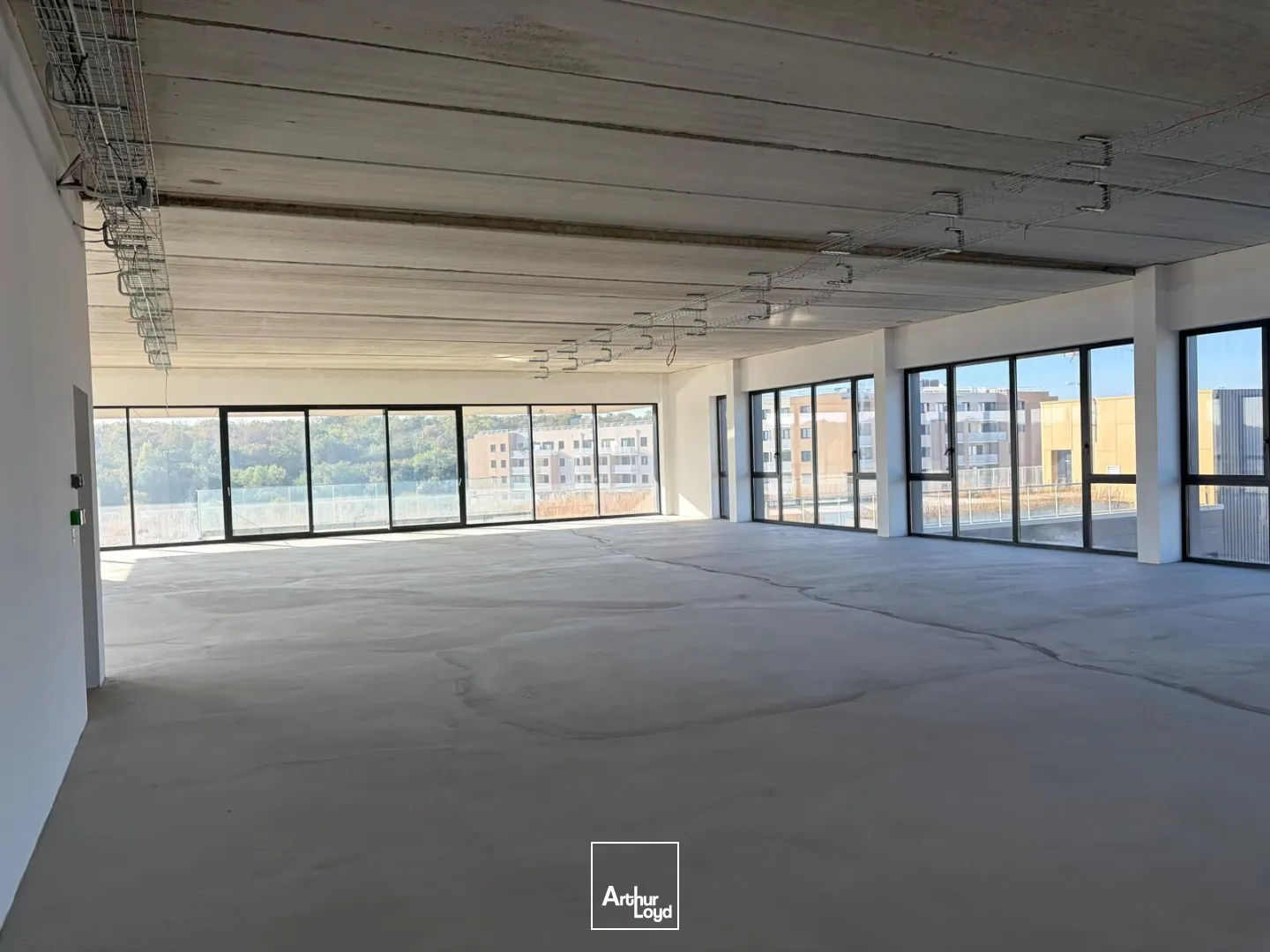 Locaux d'activité & Entrepôts - Location - ACHERES - 78260 - 292-5871 - 7913107