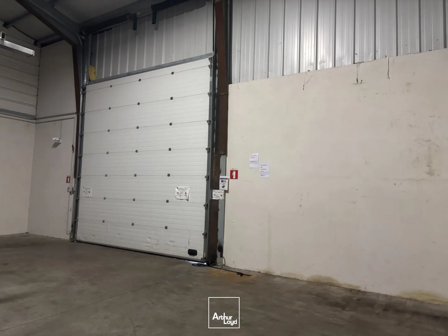 Locaux d'activité & Entrepôts - Location - VILLARS - 42390 - 300-300 - 7913244