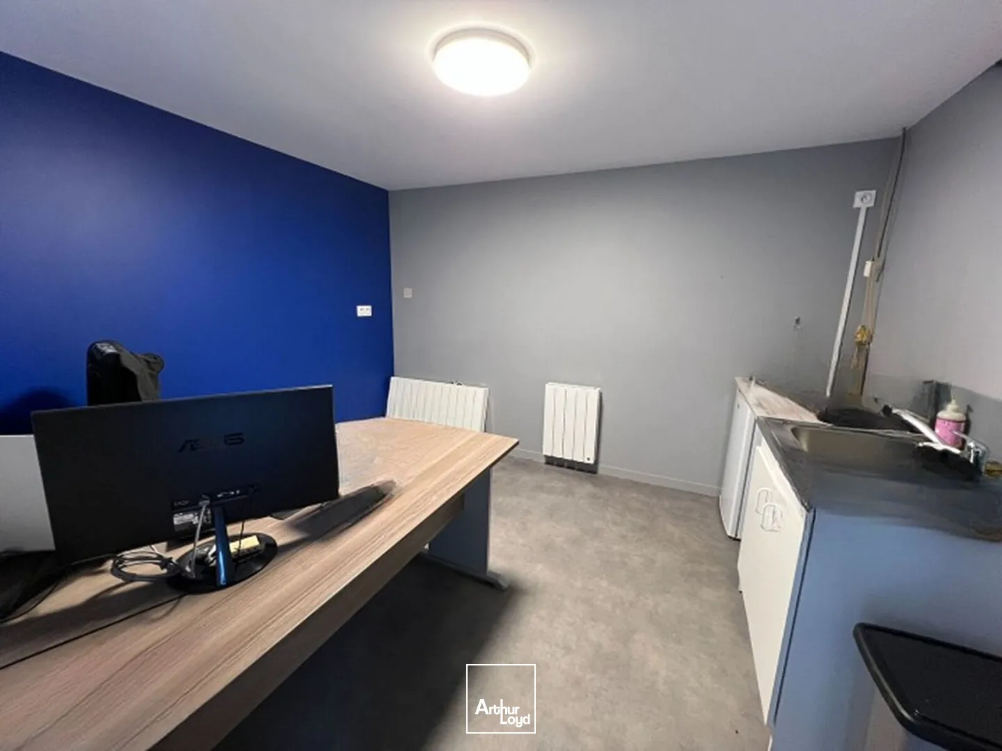Locaux d'activité & Entrepôts - Location - ROANNE - 42300 - 598-598 - 7913258
