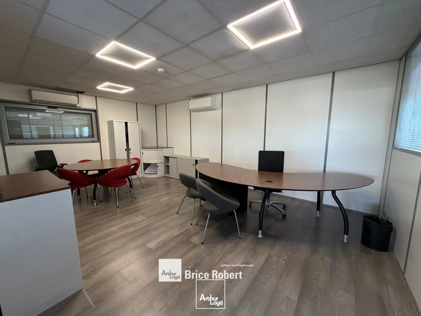 Locaux d'activité & Entrepôts - Vente - CHASSIEU - 69680 - 4635-4635 - 7913309